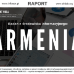 Raport, który oddajemy w Państwa ręce, powstał w ramach projektu MUGA, realizowanego przez Fundację INFO OPS Polska i DFRLab (Atlantic Council). Jego celem jest szczegółowe zbadanie i opisanie środowiska informacyjnego Armenii oraz sposobów, w jakie podmioty zewnętrzne, ze szczególnym uwzględnieniem Rosji, wykorzystują je do prowadzenia operacji dezinformacyjnych i wywierania wpływu (FIMI). Dokument rozpoczyna się zarysem kontekstu politycznego i historycznego, który doprowadził do obecnego wzrostu napięć: od przejęcia władzy przez premiera Nikola Paszyniana w 2018 roku, poprzez negatywną rolę Rosji w konflikcie z Azerbejdżanem, aż po rosnące nastroje proeuropejskie w społeczeństwie. Następnie w raporcie przeanalizowano strukturę i znaczenie tradycyjnych mediów (zarówno państwowych, jak i prywatnych), rolę blogerów i influencerów, a także kluczowe organizacje społeczne, polityczne i religijne, które wpływają na postrzeganie bieżących wydarzeń. Zgromadzone dane pokazują, jak skomplikowana jest wewnętrzna scena medialna Armenii – od wolności słowa i realnego pluralizmu, aż po radykalnie prorosyjskie narracje kolportowane przez oligarchiczne kanały informacyjne. Raport prezentuje też taktyki używane do podważania zaufania społeczeństwa do demokracji i instytucji państwowych, a równocześnie – do utrzymywania Armenii w orbicie wpływów Moskwy. W kolejnych rozdziałach zawarliśmy omówienie kluczowych zasobów wykorzystywanych w operacjach wpływu (m.in. firmy i NGO), analizę konkretnych technik perswazji i mechanizmów emocjonalnych, a także studia przypadków (CASE STUDY), ujawniające skalę i metody prowadzenia kampanii dezinformacyjnych w Armenii. W zakończeniu przedstawiamy rekomendacje i zalecenia, które mogą pomóc decydentom, organizacjom pozarządowym i partnerom międzynarodowym w przeciwdziałaniu ingerencjom zewnętrznym. Przedstawione w raporcie wnioski jednoznacznie wskazują, że Armenii potrzebne jest kompleksowe wsparcie w budowaniu odporności na działania hybrydowe. Badanie ujawniło, iż głównym zagrożeniem pozostaje intensyfikacja rosyjskich operacji wpływu, które destabilizują państwo od wewnątrz, manipulują emocjami społecznymi i hamują prozachodnie reformy. W raporcie zawarliśmy zarówno szczegółową analizę struktury ormiańskiego środowiska informacyjnego, jak i wykaz kluczowych podatności politycznych, gospodarczych czy społeczno-kulturowych. Wskazaliśmy także, jak Rosja i inne podmioty zewnętrzne wykorzystują istniejące słabości do szerzenia dezinformacji. Nasze rekomendacje koncentrują się na wzmocnieniu roli niezależnych mediów i organizacji pozarządowych, pogłębieniu współpracy międzynarodowej oraz rozwoju długofalowych programów edukacyjnych. Mamy nadzieję, że raport posłuży jako źródło wiedzy i inspiracja do konkretnych działań na rzecz suwerennej i demokratycznej Armenii. Skala rosyjskiej ingerencji potwierdza bowiem, jak kruchy jest proces budowania wolnego państwa na obszarach o złożonej historii geopolitycznej i bolesnych doświadczeniach. Tym bardziej należy docenić aspiracje Ormian do integracji z Zachodem, które – przy właściwym wsparciu – mogą przyczynić się do trwałej stabilizacji i dobrobytu całego regionu.